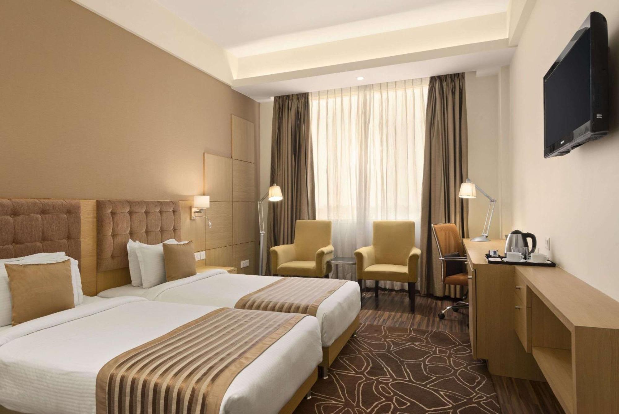 Executive Room