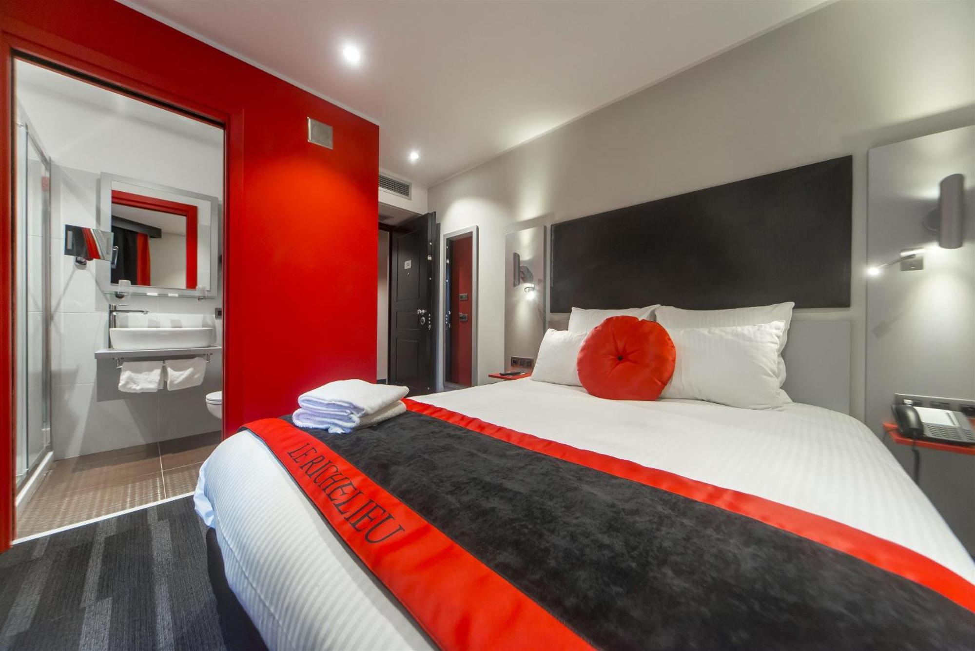 Superior King Room King Bed Balcony