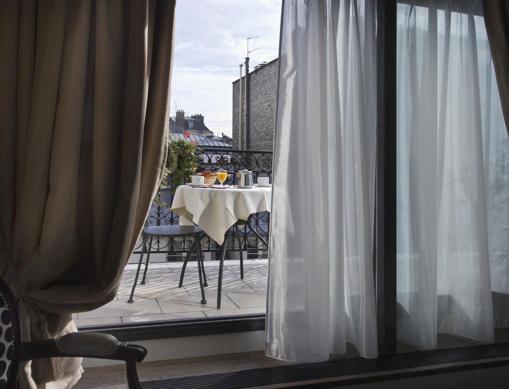Suíte Júnior com Terraço