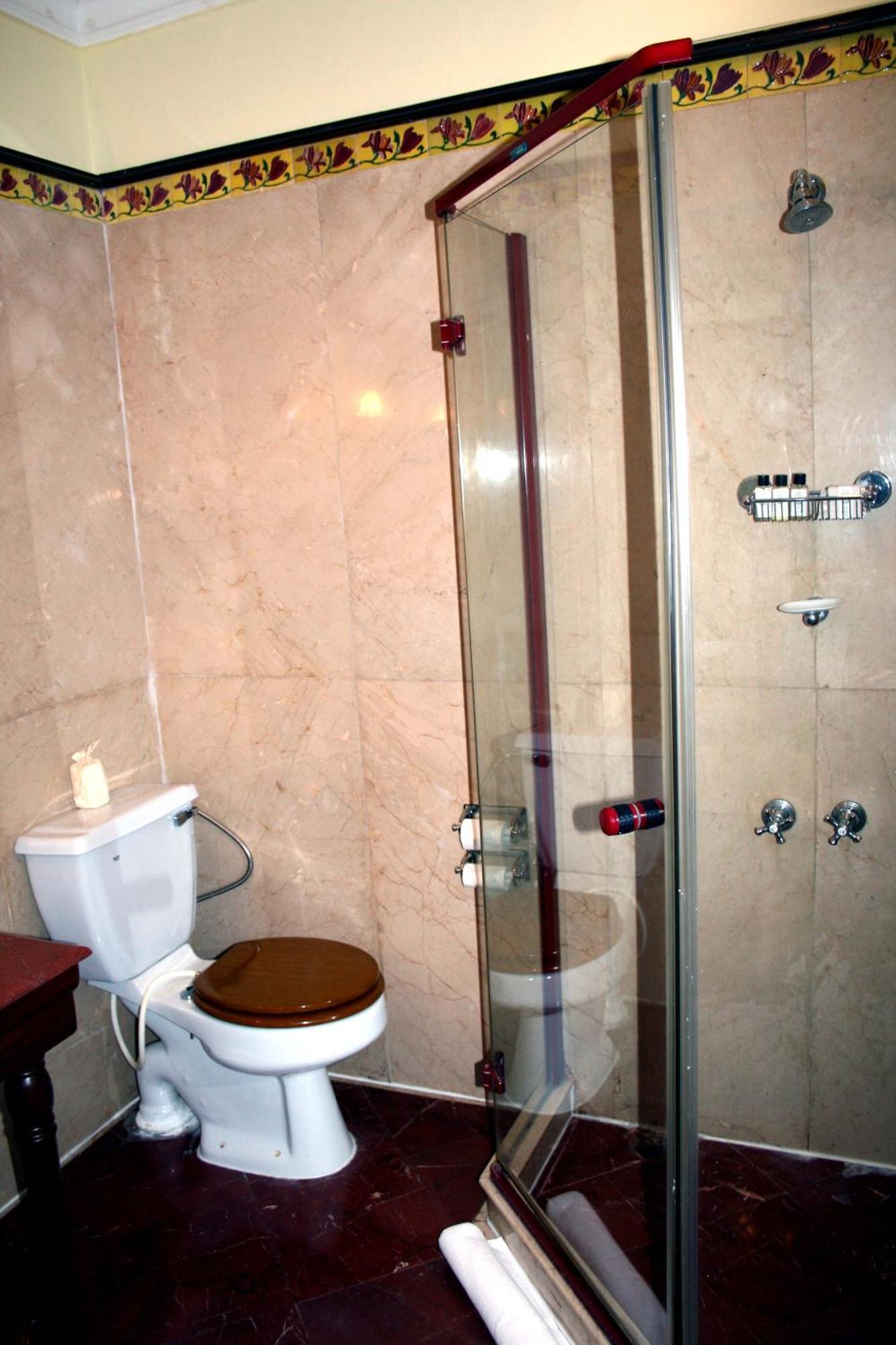 Deluxe Palace Suite- Free WiFi