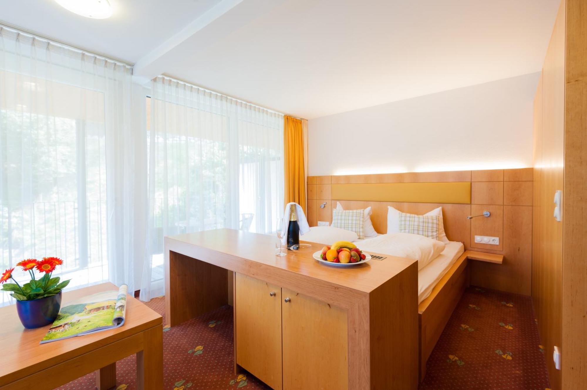 Superior Double Room,680929641:JPEG