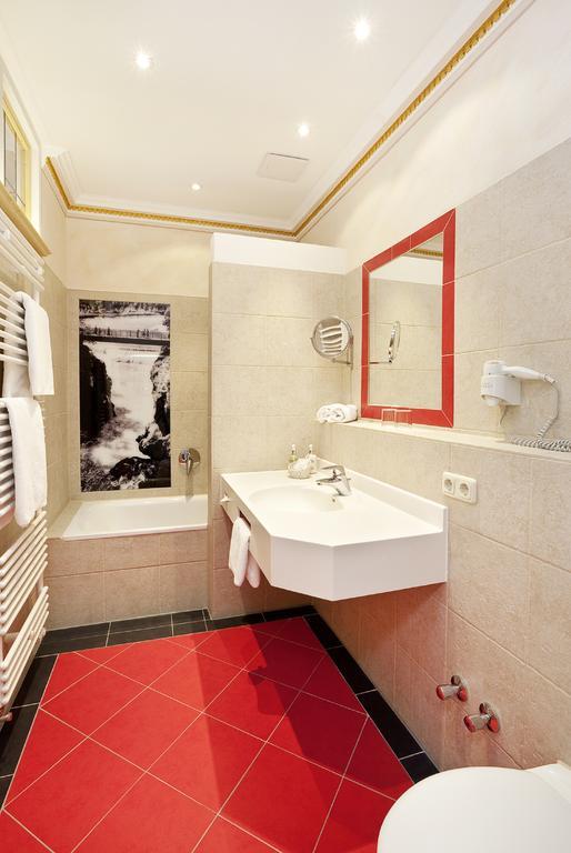 Chambre Double Supérieure dans le Bâtiment Principal