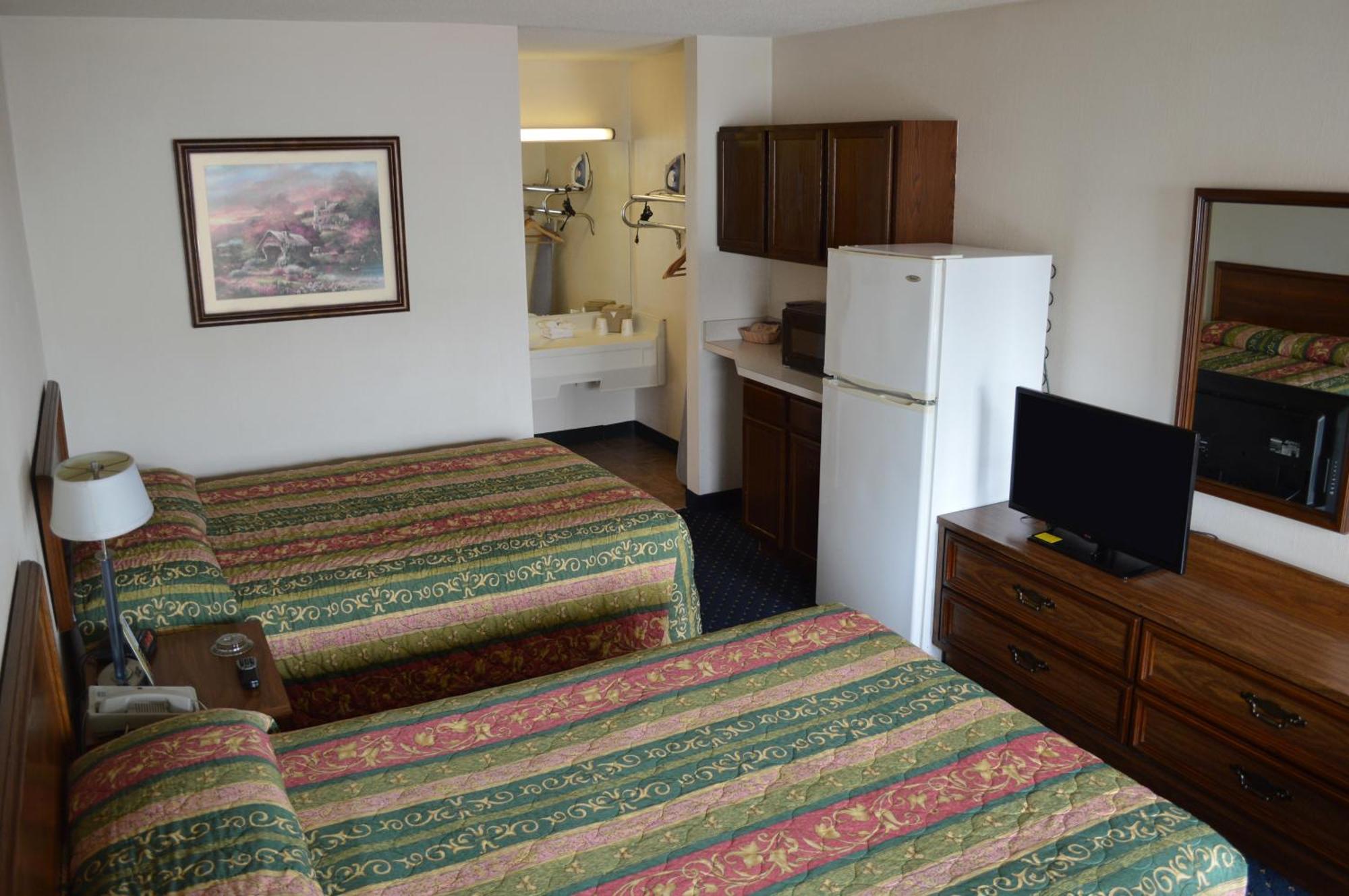 Standard Room with Two Double Beds -Smoking