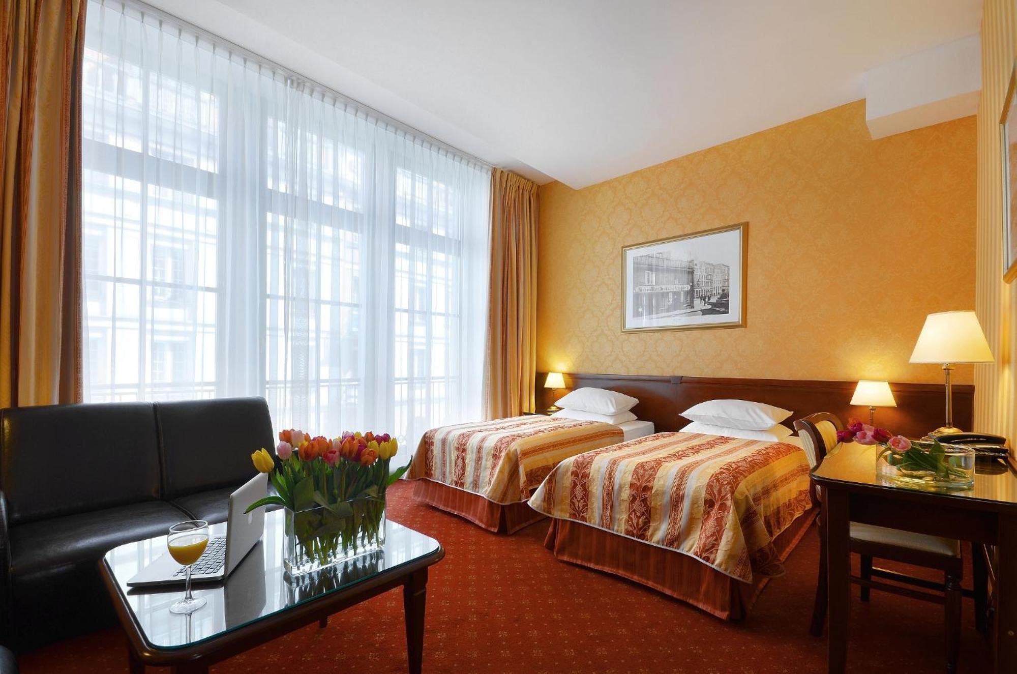 Deluxe Double or Twin Room