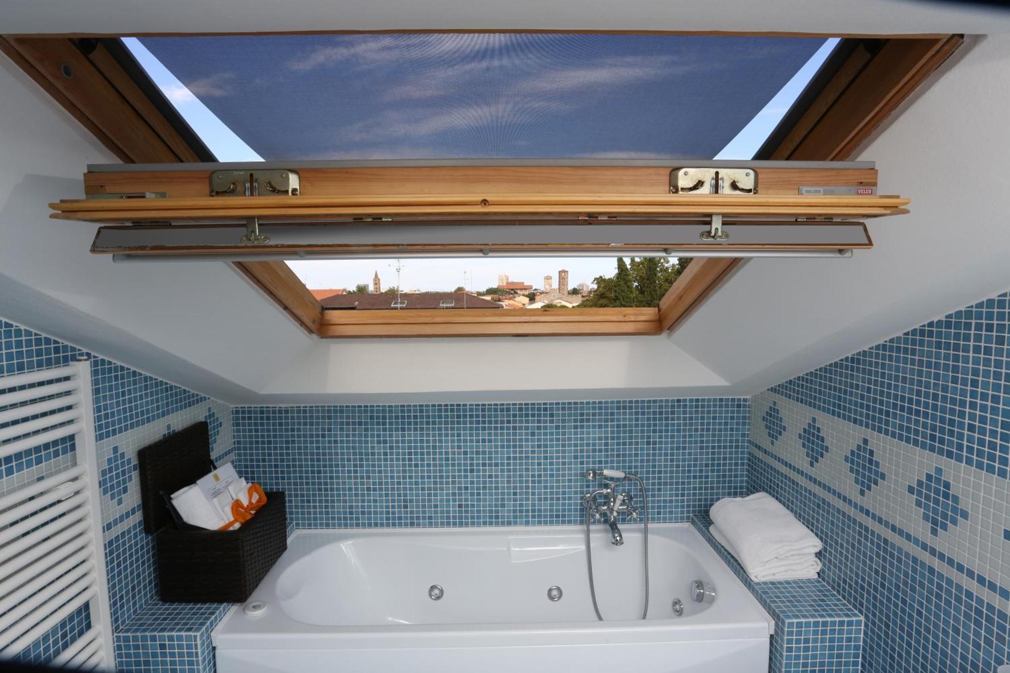 Executive King Suite