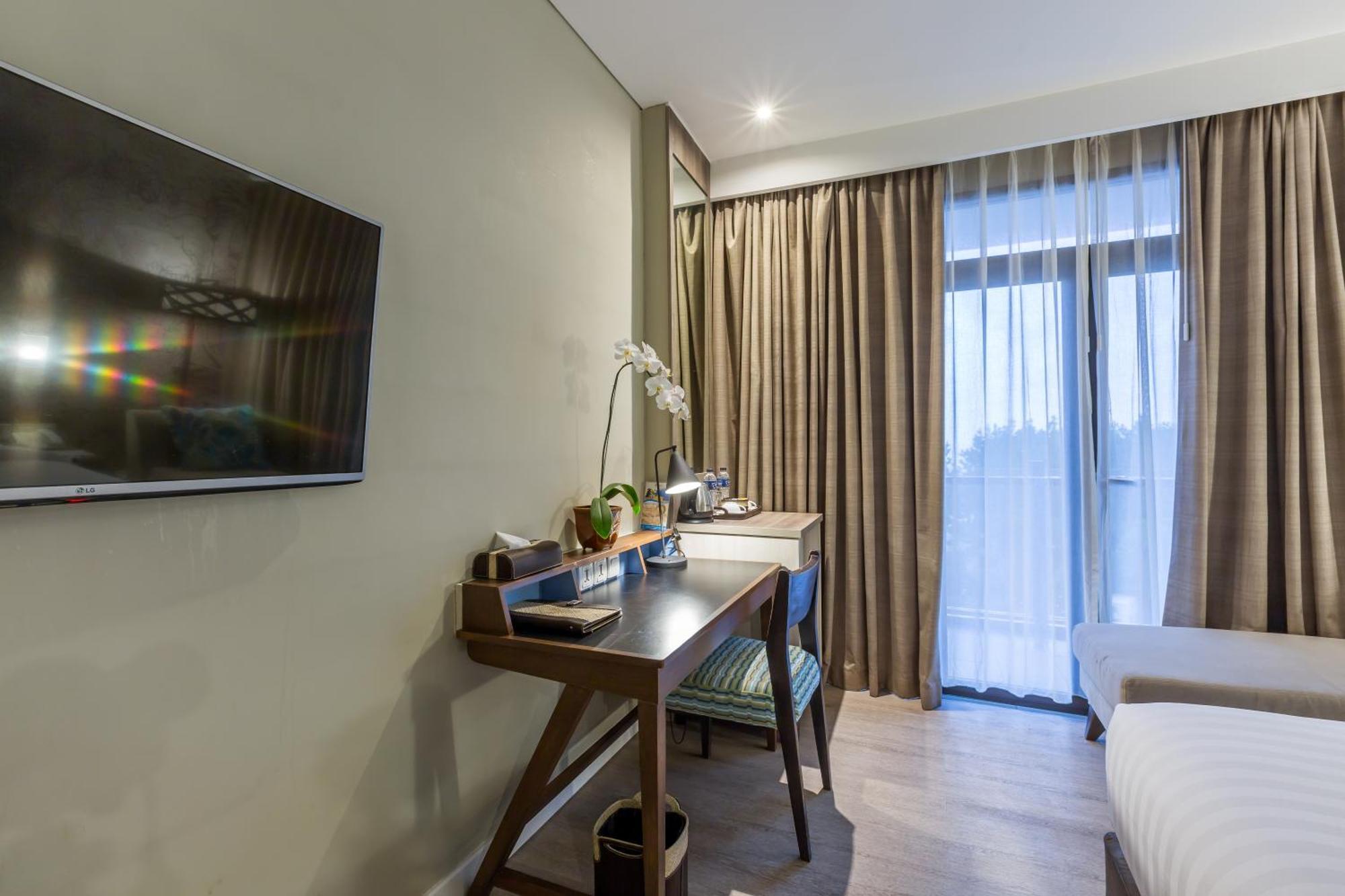 Executive King Room with Balcony