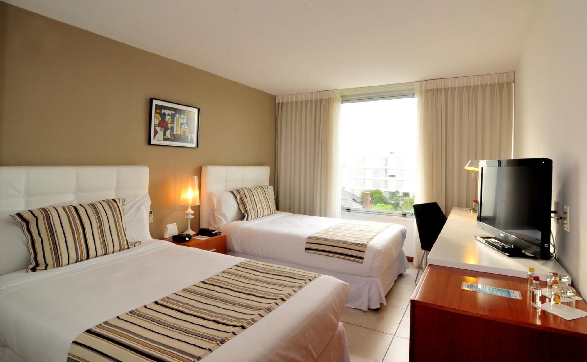 Habitación Doble Deluxe con vistas a la ciudad - 2 camas