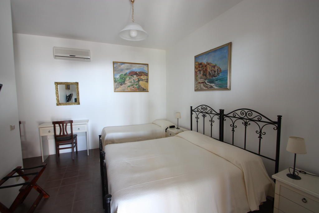 Chambre Double ou Lits Jumeaux - Vue sur Mer