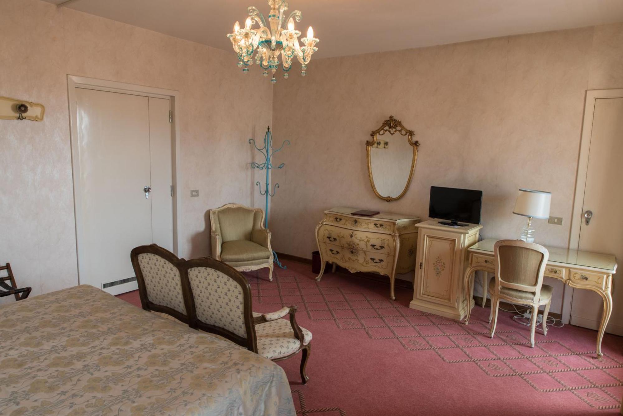 2 Chambres Communicantes