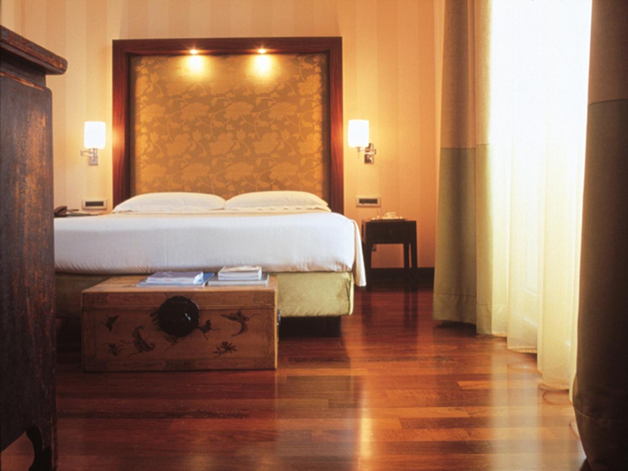 Junior Suite,1274440210:JPEG