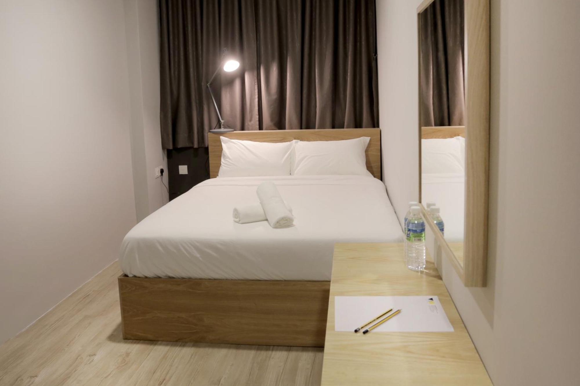 Queen Room,141624363:JPEG