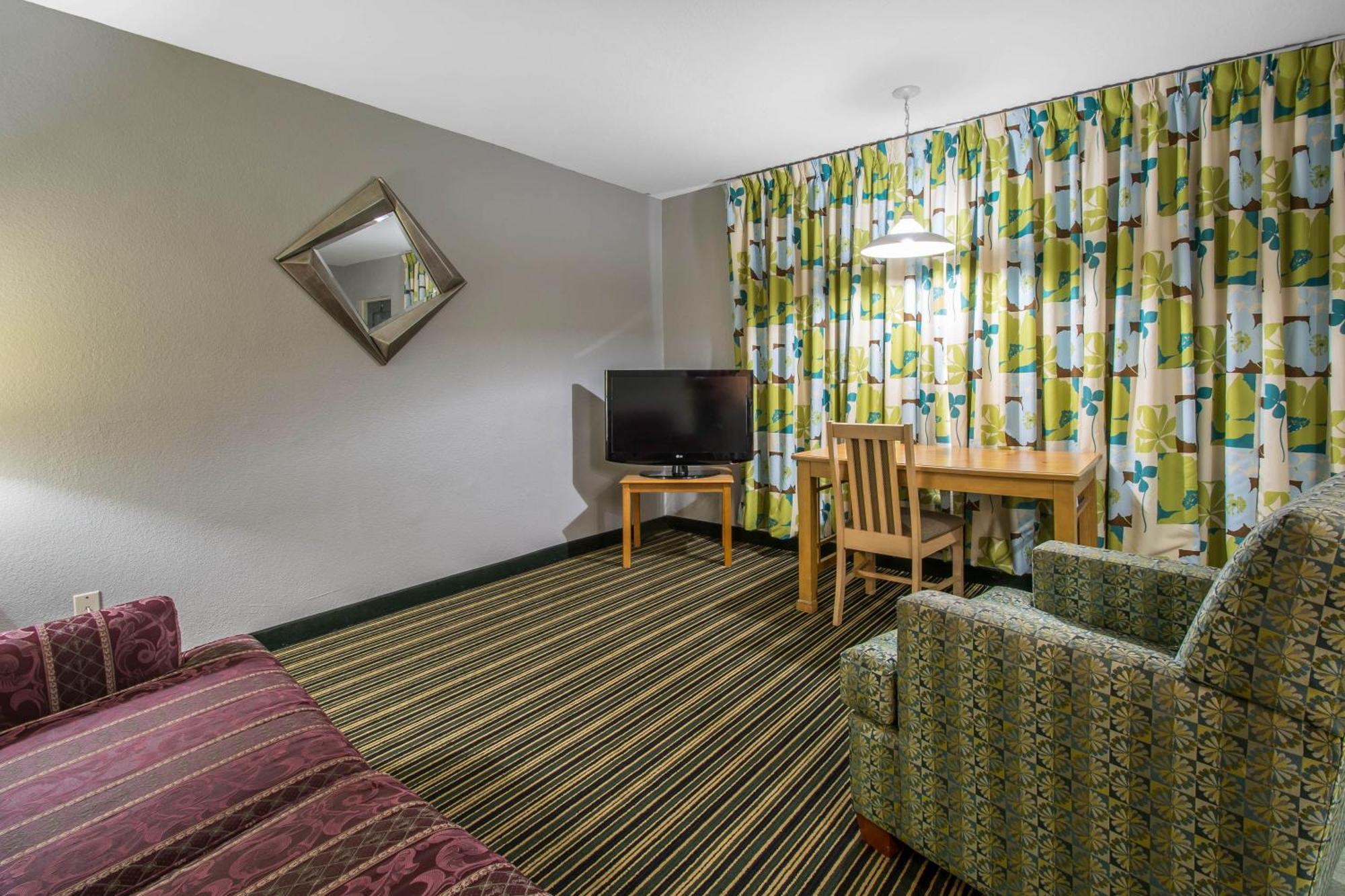 Suite with Two Double Beds