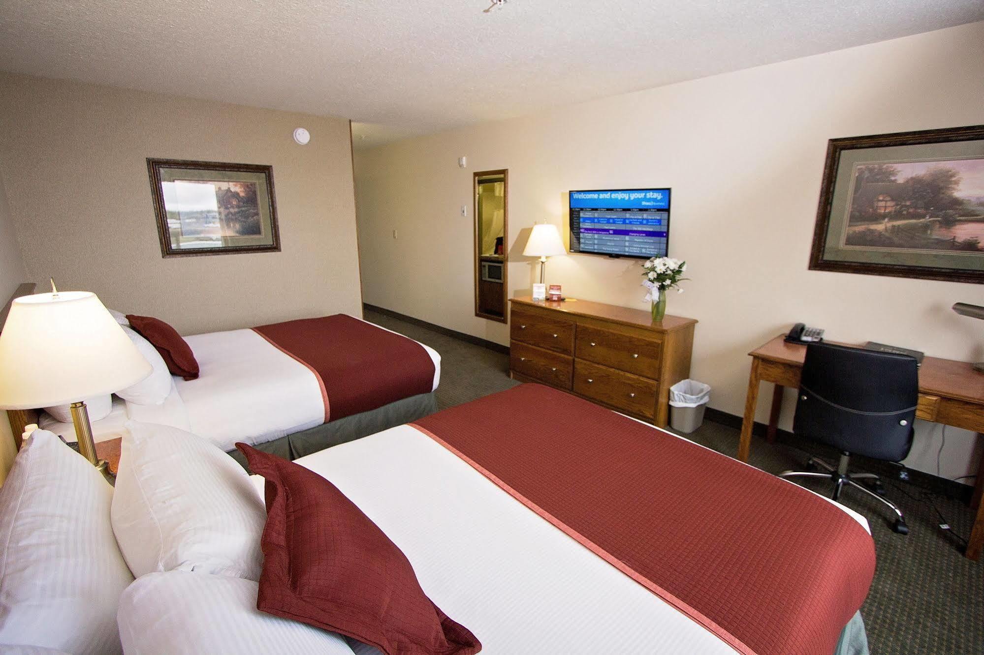 Queen Room with Two Queen Beds