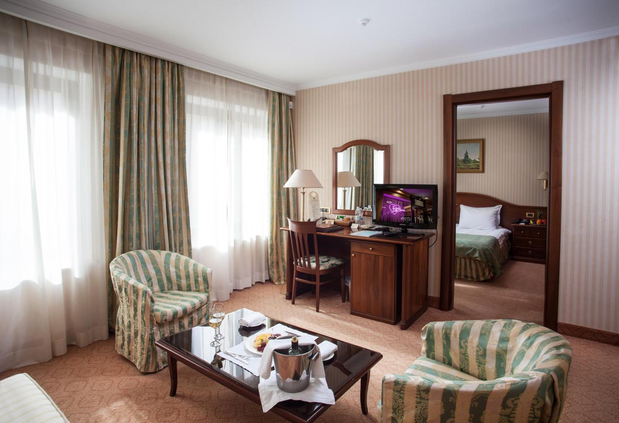 Suite