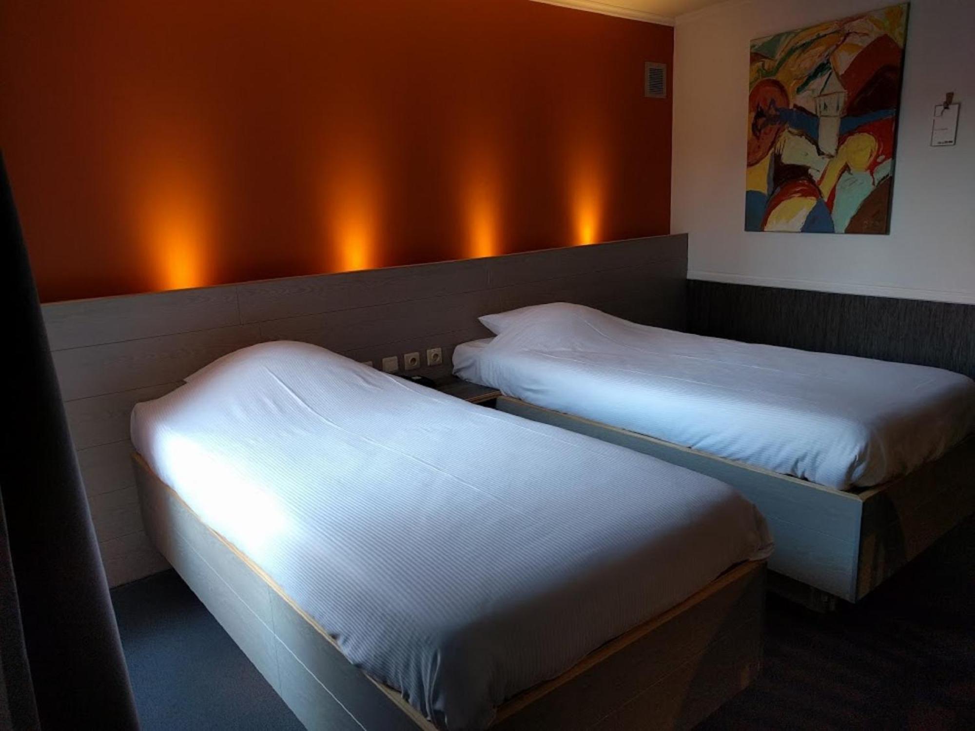 Comfort Twin Room Courtyard View