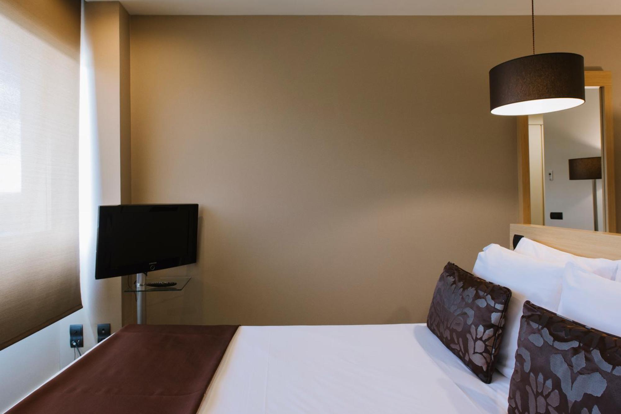 Chambre Double (1 ou 2 Personnes)