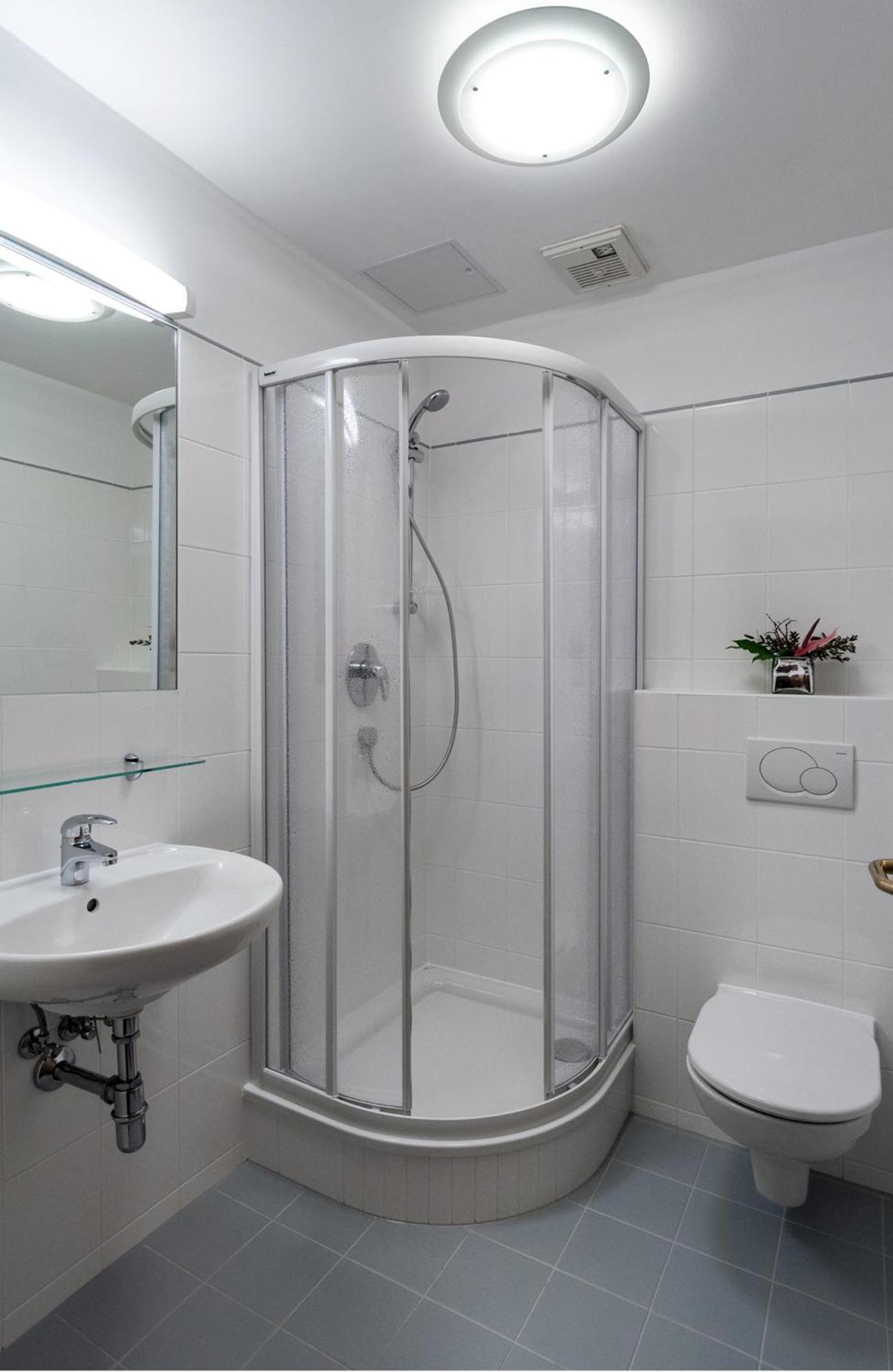 Double Room - Romantic Offer,683692374:JPEG