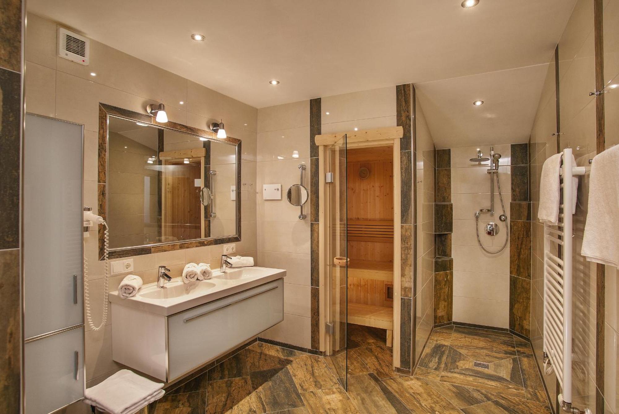 Three-Bedroom Apartment with Balcony