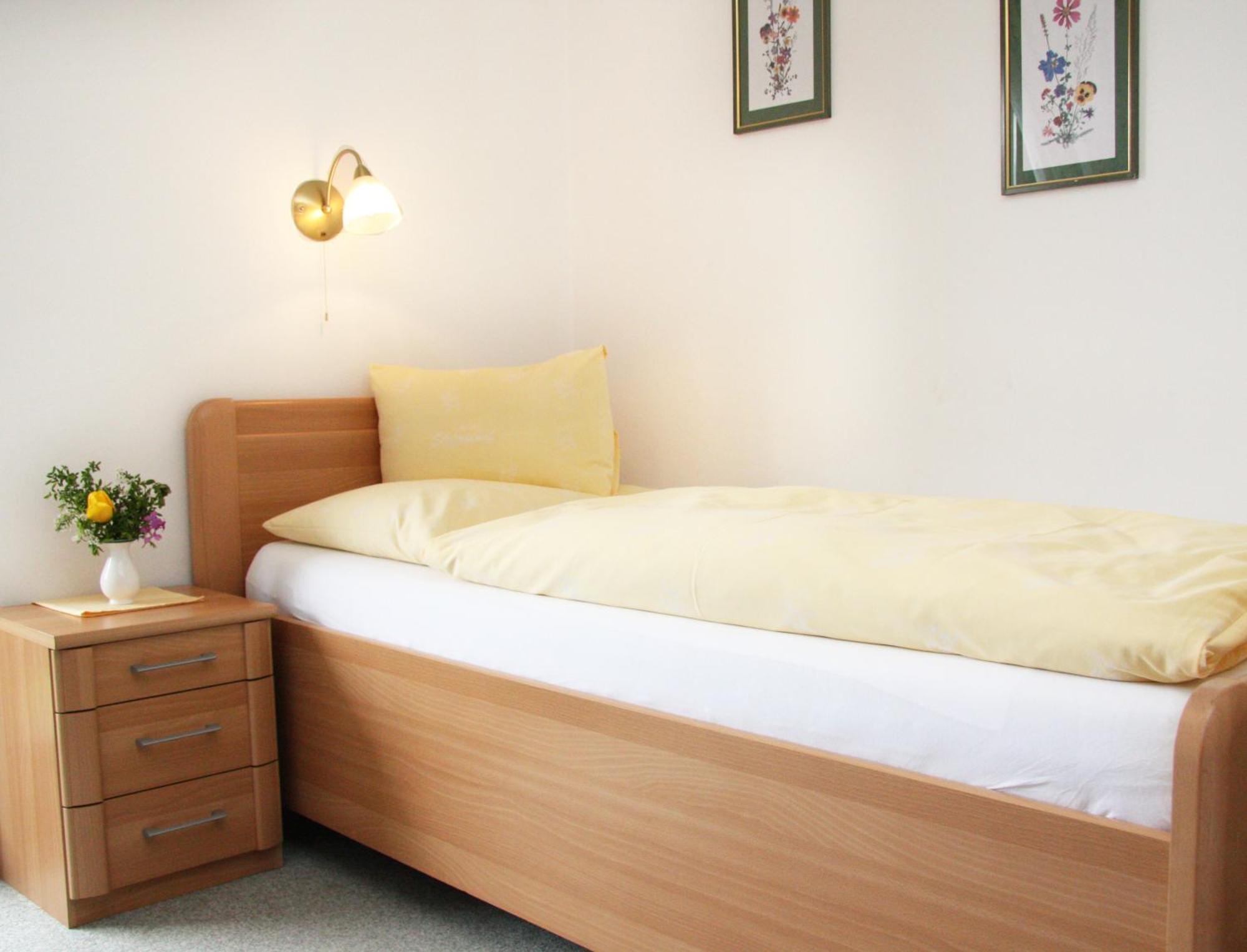 Single Room,1746835408:JPEG