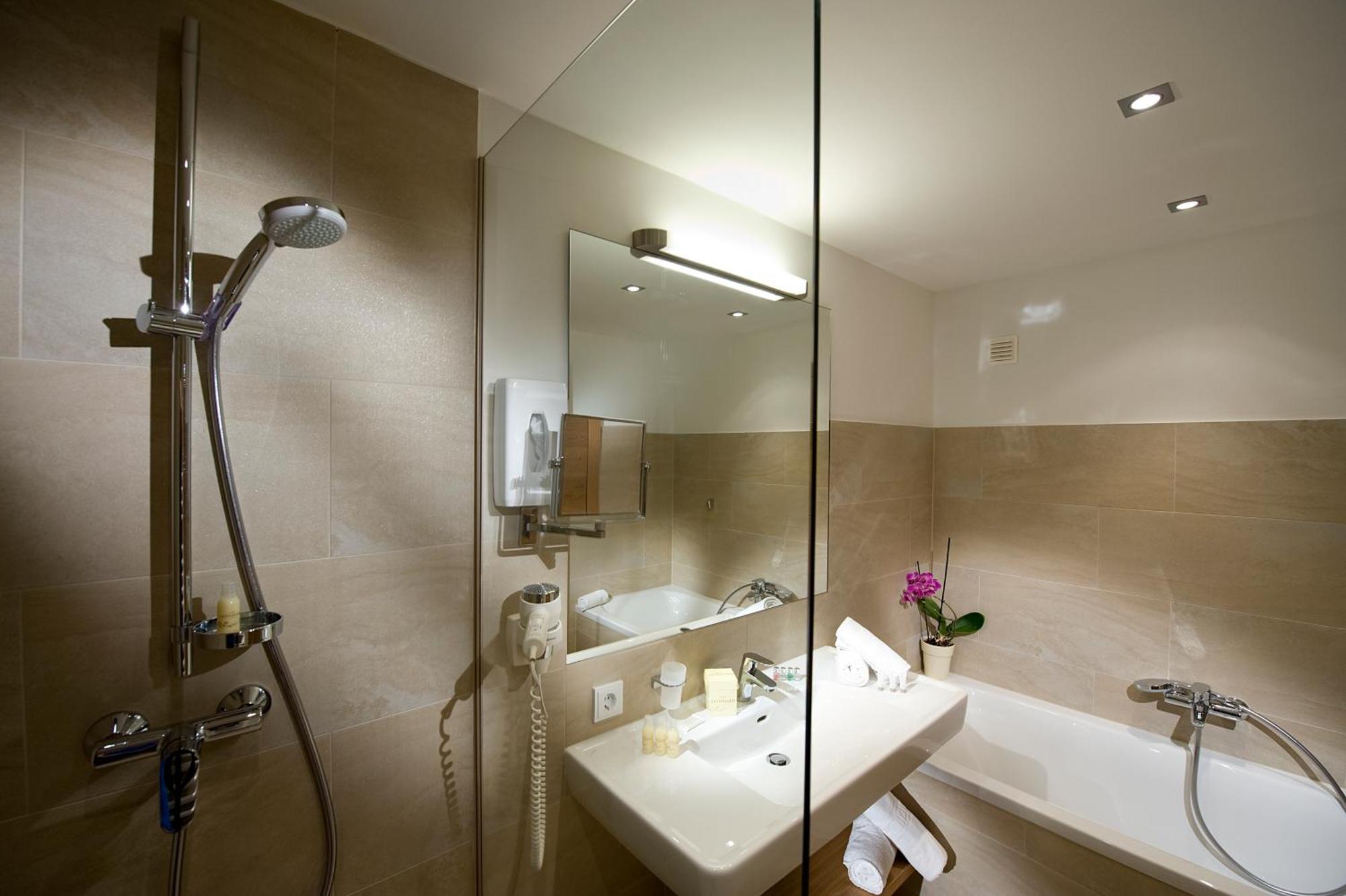 Junior Suite met Uitzicht op de Bergen