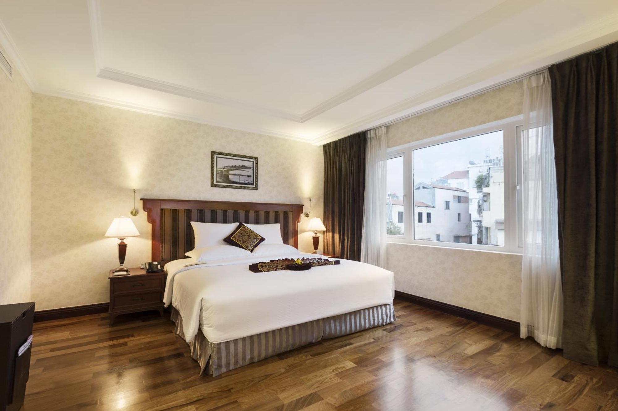 Governor Suite King,683810853:JPEG