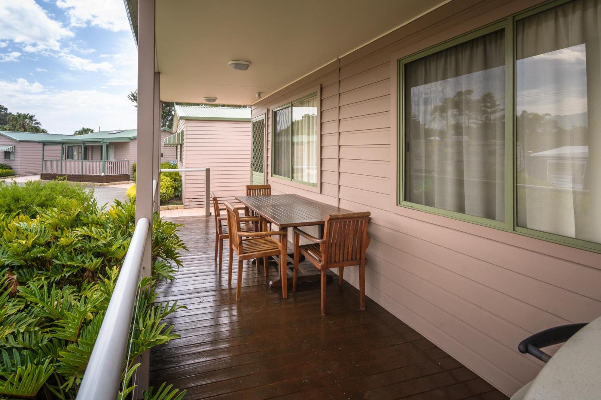 Two-Bedroom Bungalow with Air-conditioning