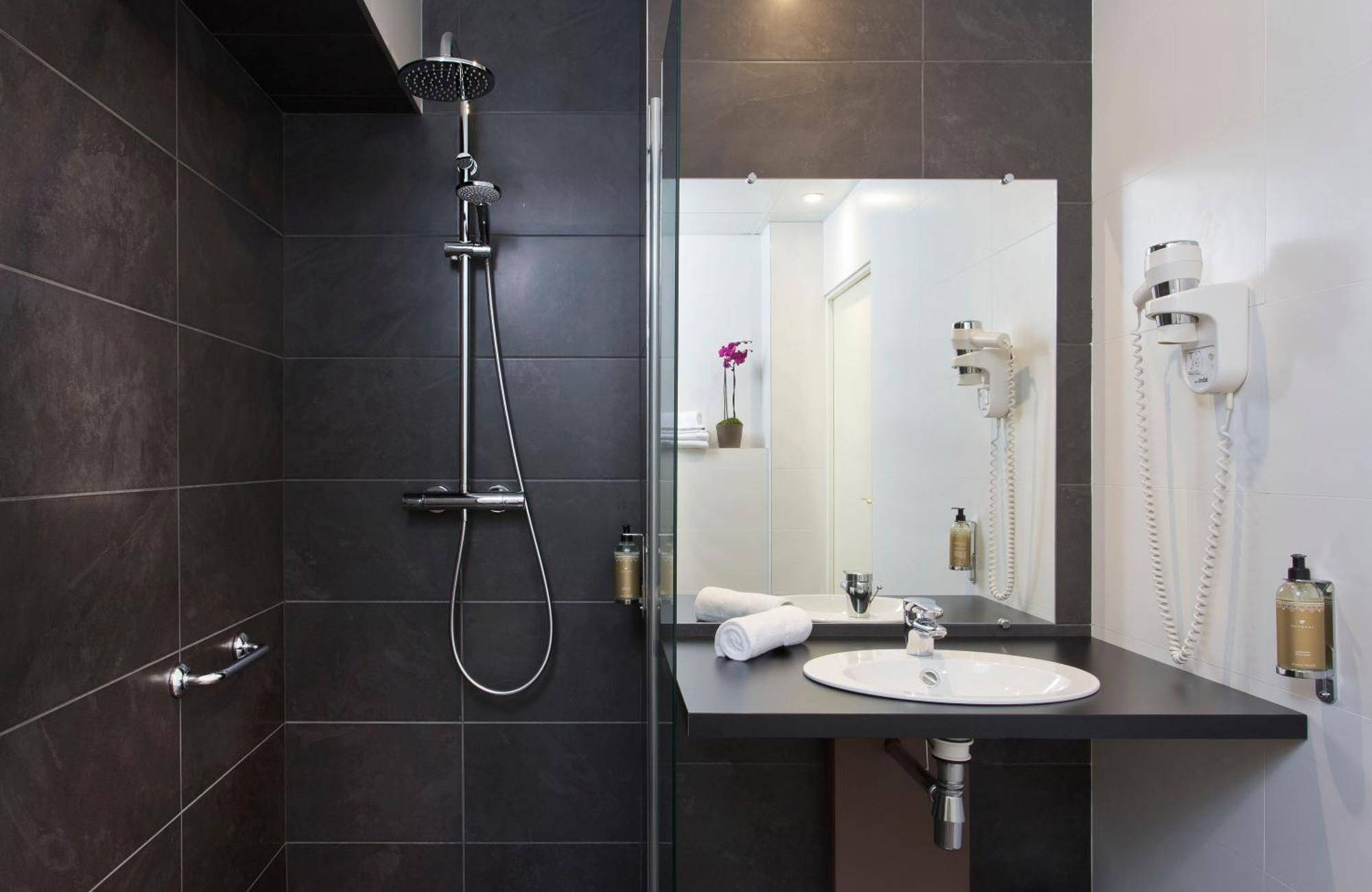 Club Double Room - Ground Floor