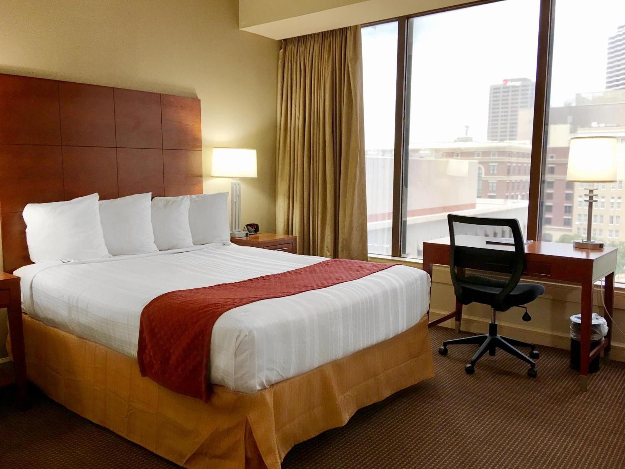 Habitación Doble con vistas a la ciudad - Cama grande