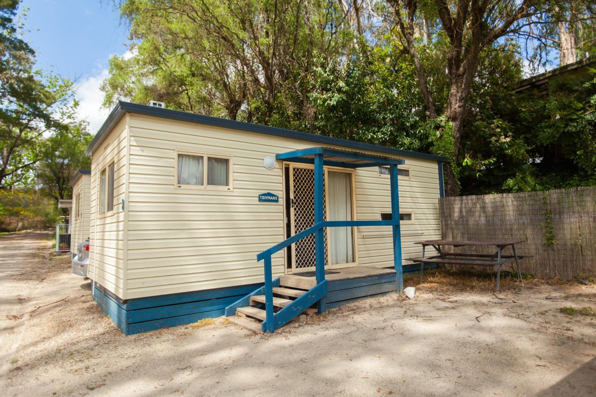 Family Cabin (2 Bedroom)