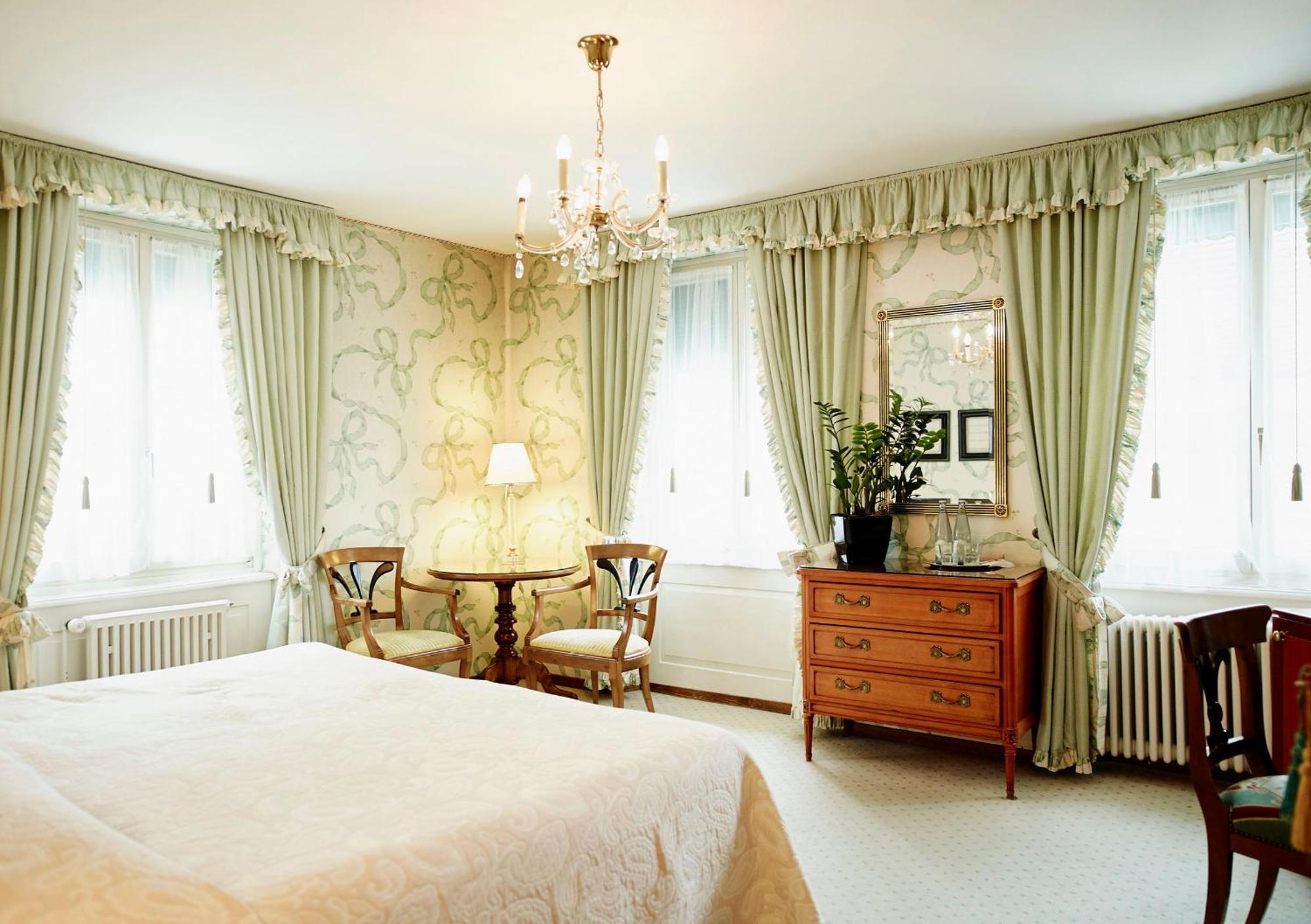 Superior Double or Twin Room,685134144:JPEG