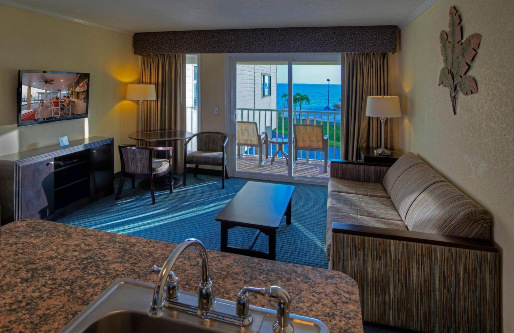 Suite de 1 dormitorio - vistas a la piscina