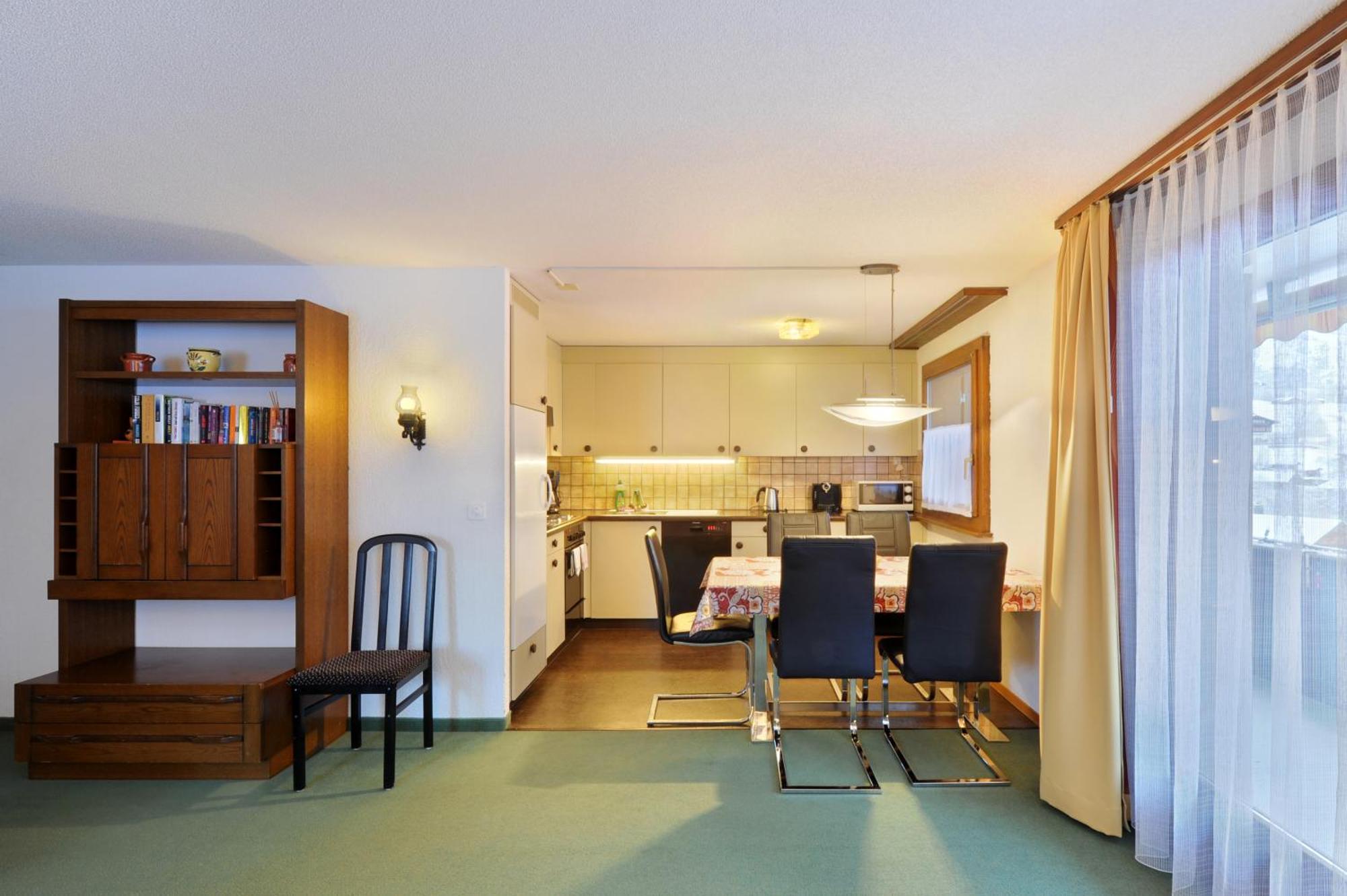 Economy Two-Bedroom Apartment (547)