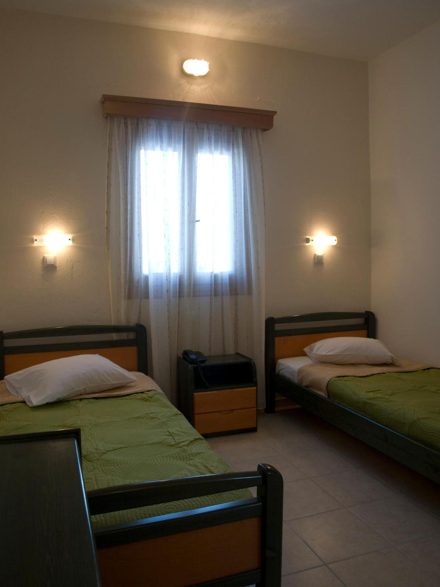 Economy Twin Room