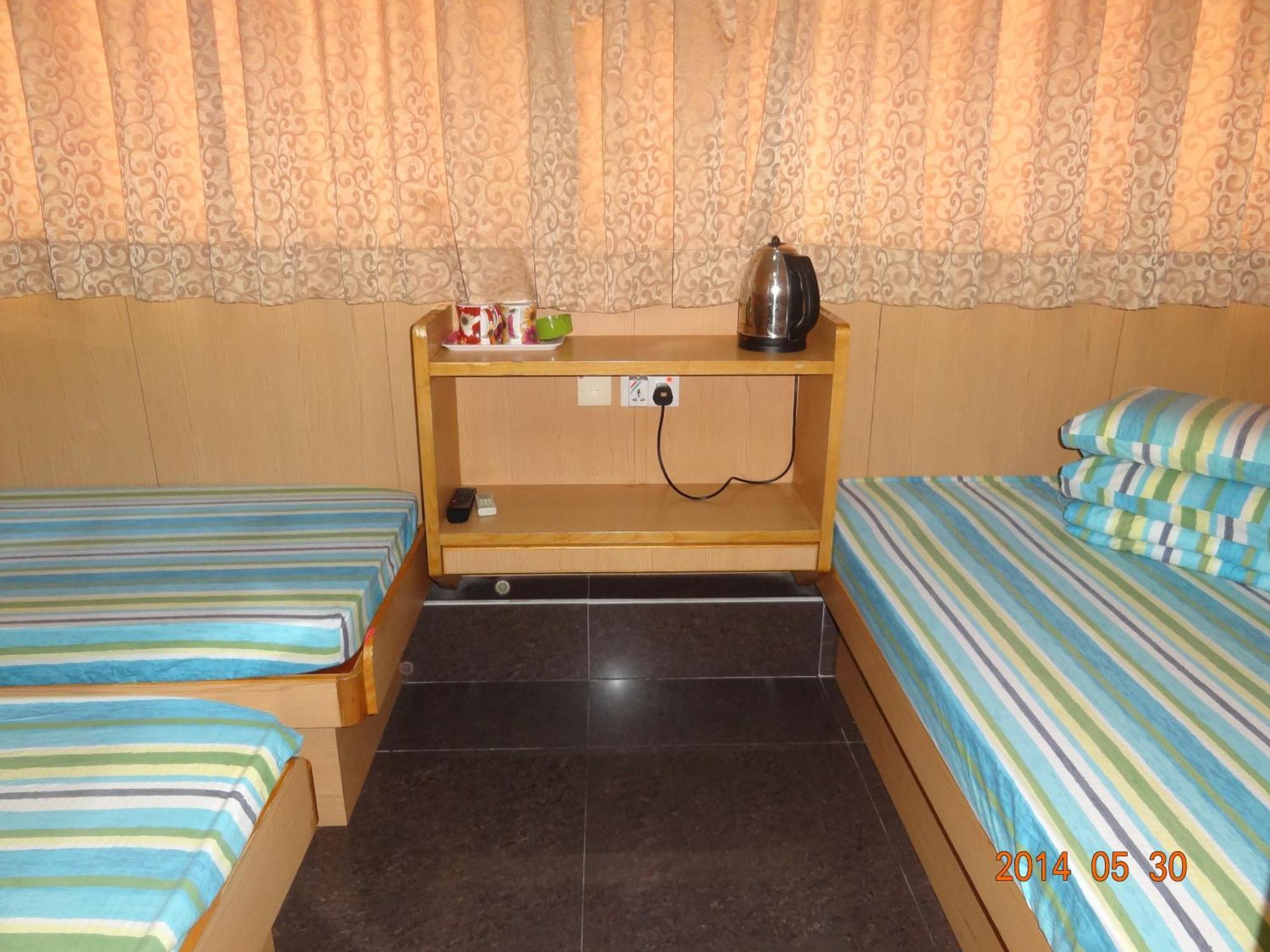 Kamar Quadruple dengan Pemandangan Kota
