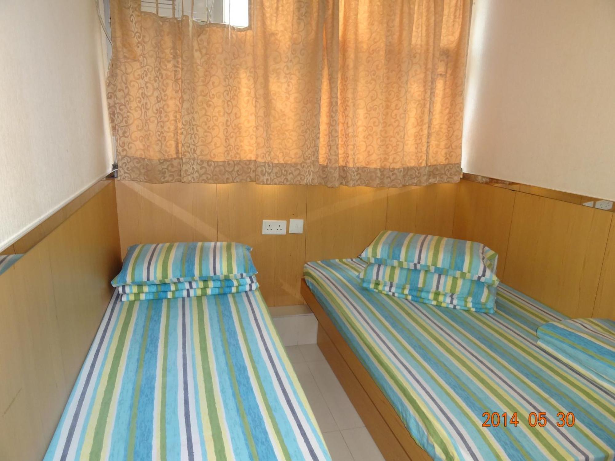 Kamar Classic Double atau Twin dengan Pemandangan Kota