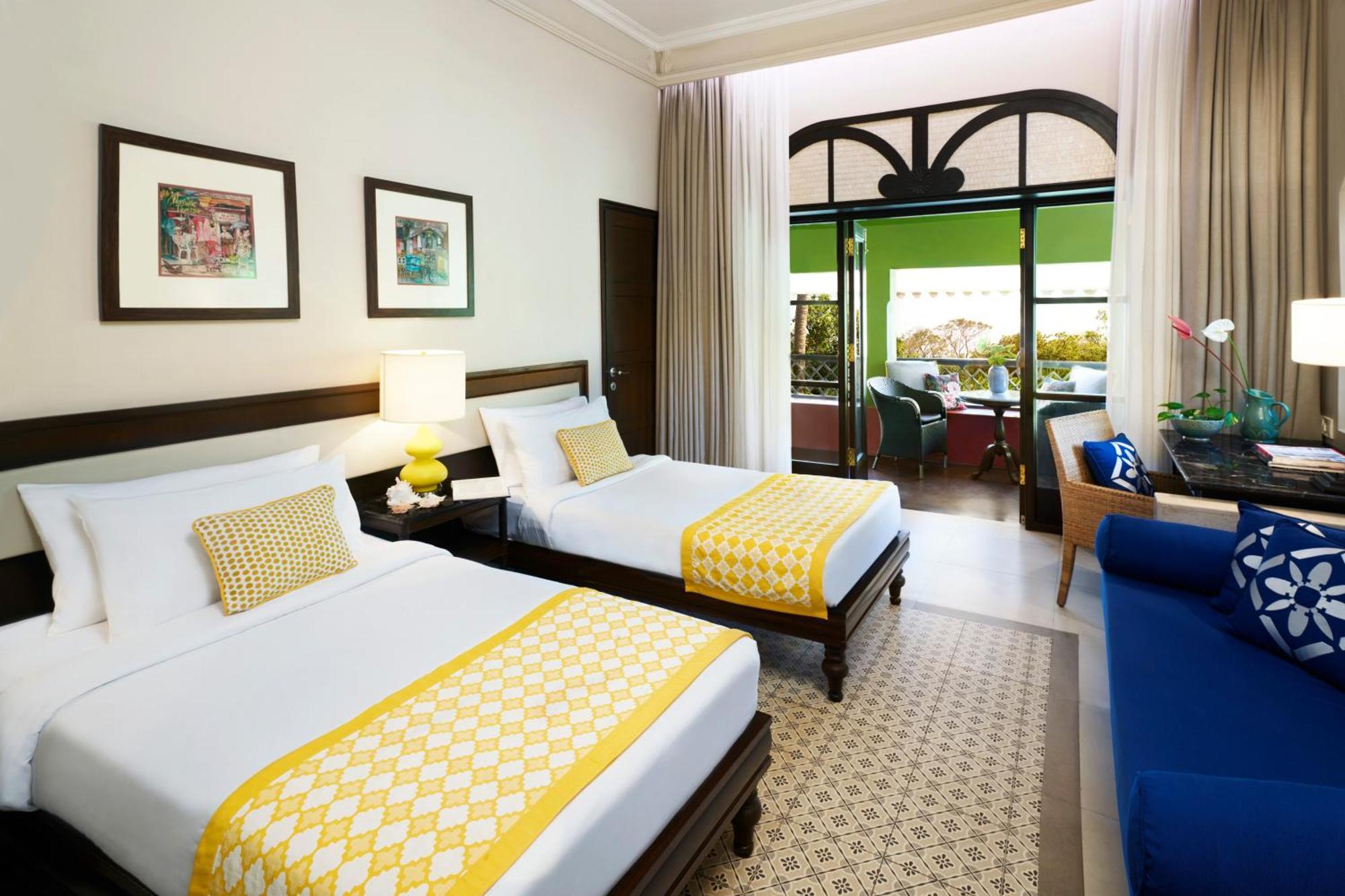Superior Room Garden View with Balcony - Twin Bed