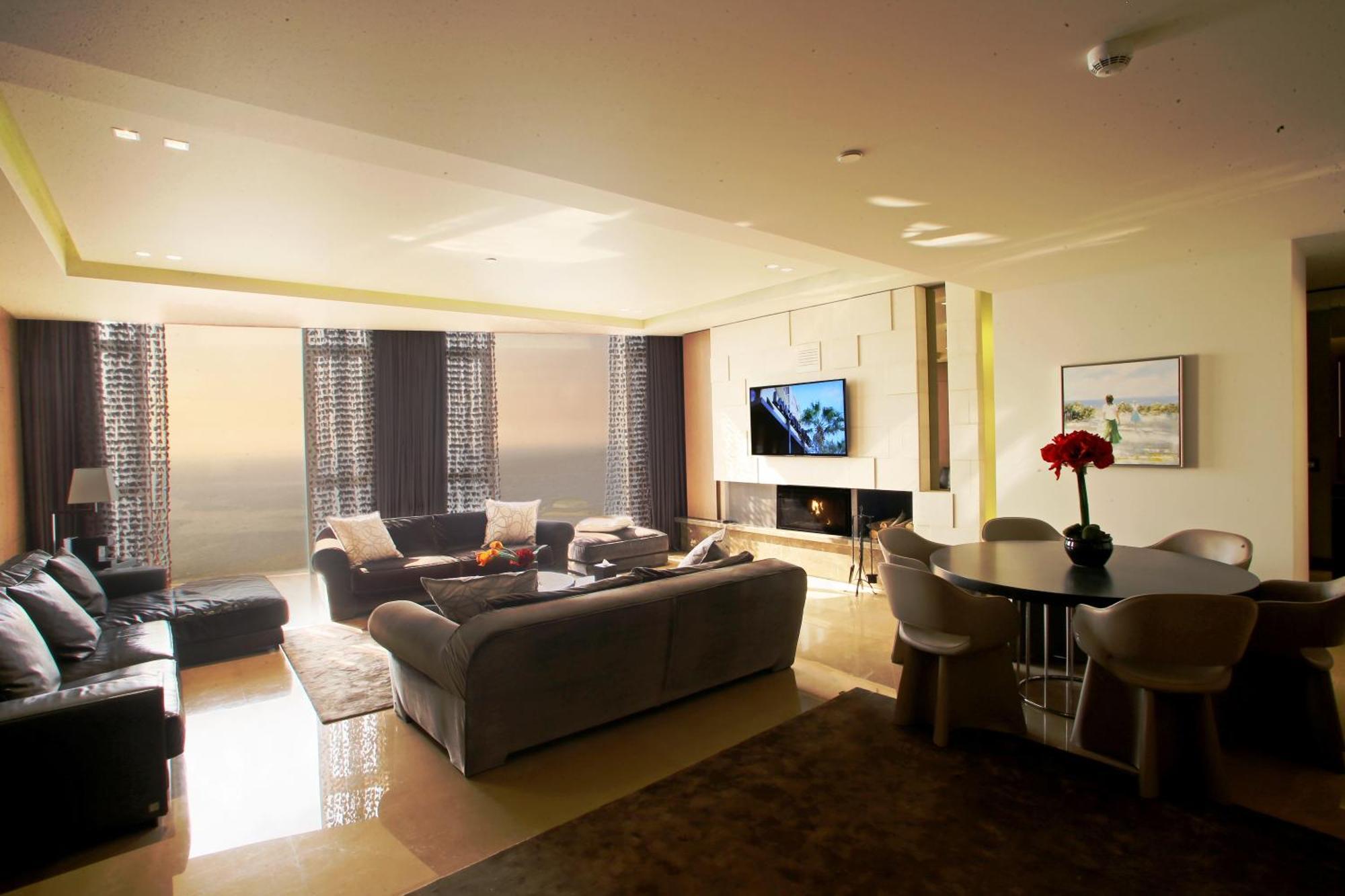 2 Bedroom Noble Family Sea View Suite