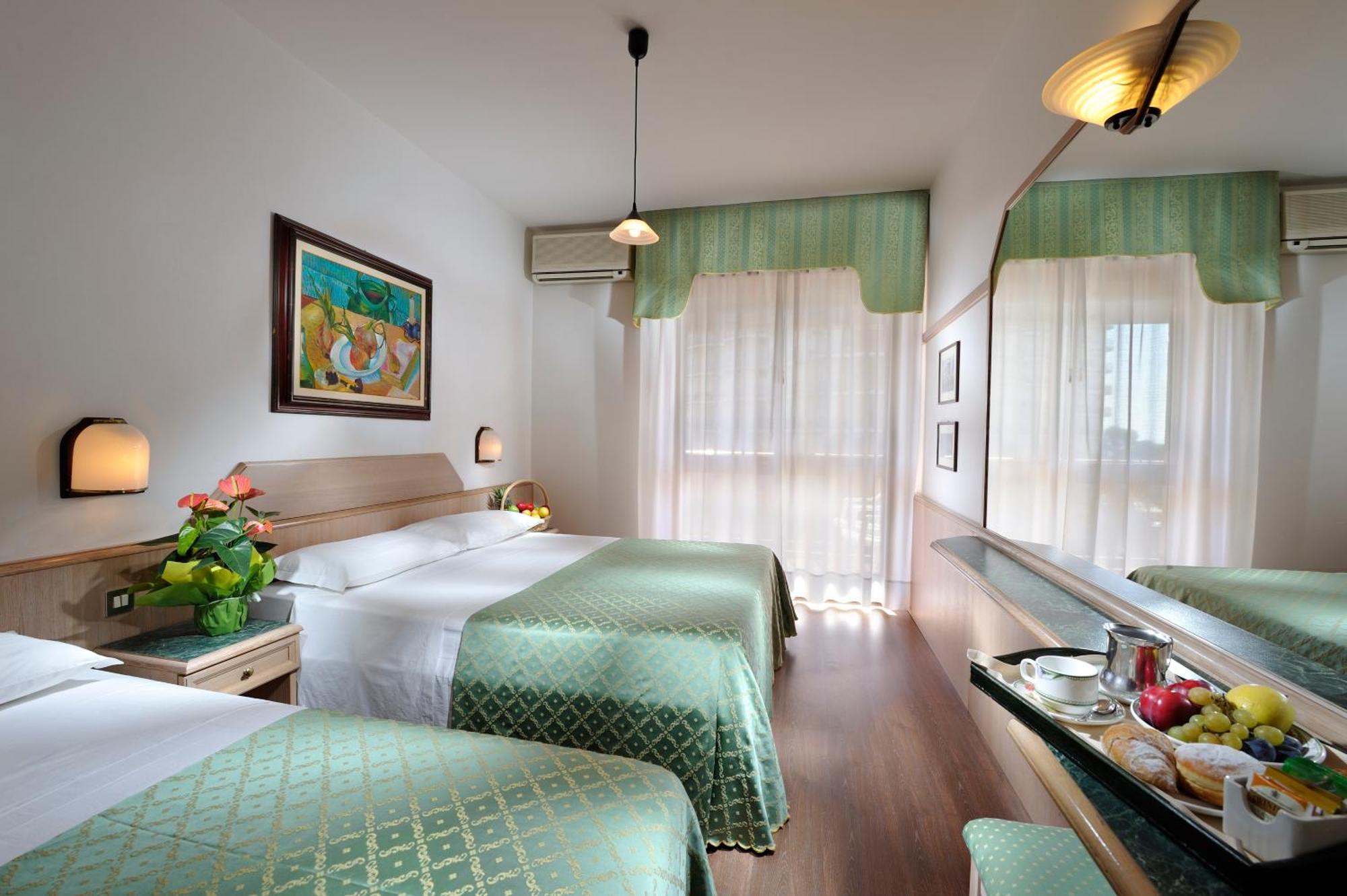 Classic Triple Room