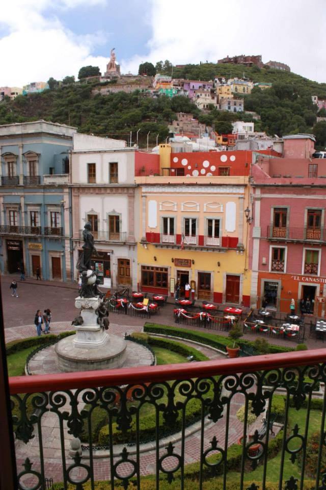 Double Room with View