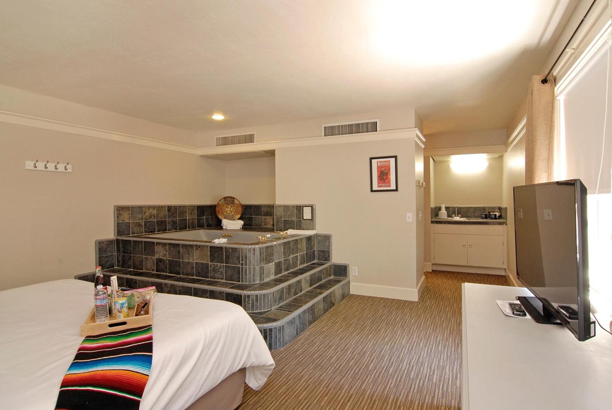 King Suite with Spa Bath