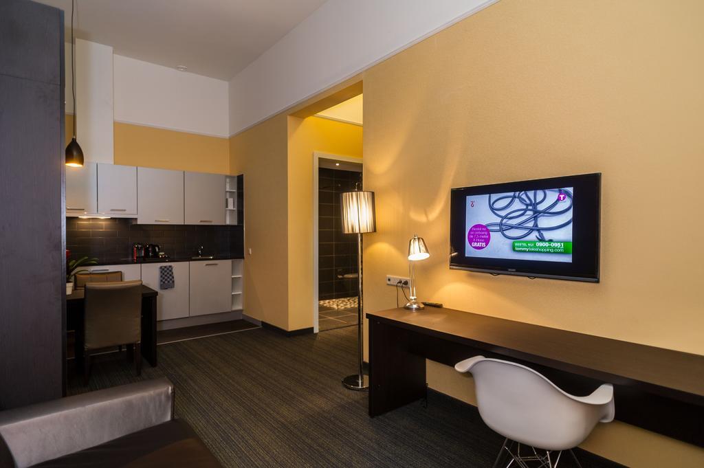 Superior Apartment,69145763:JPEG