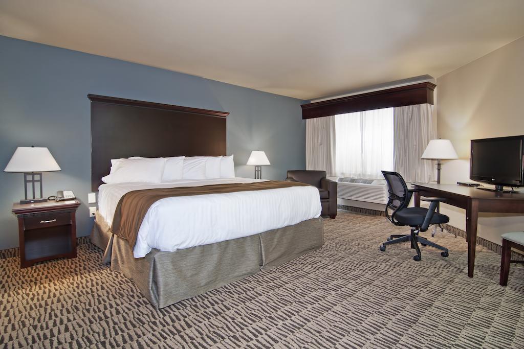 King Room - Disability Access