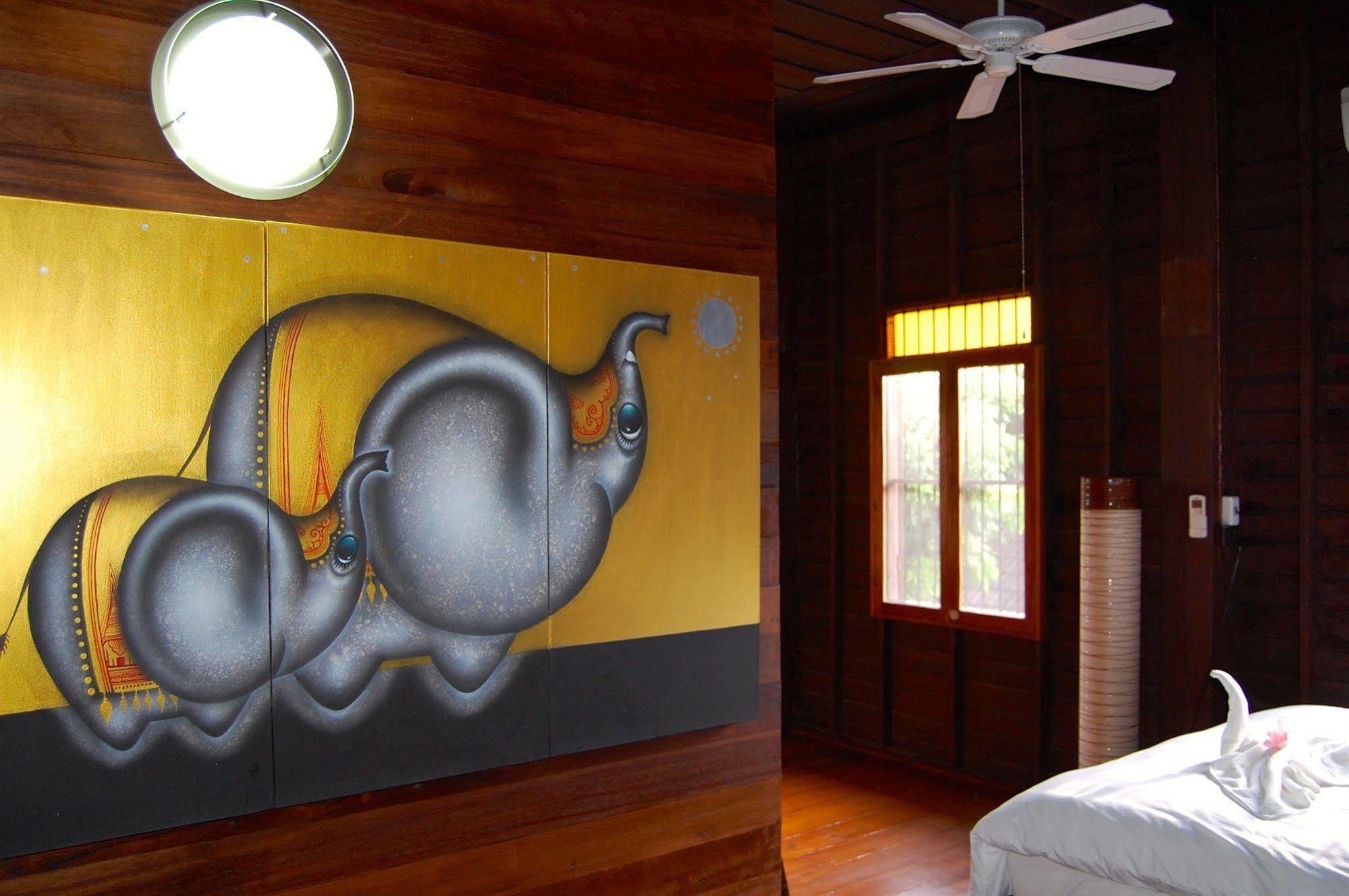 Tweepersoonskamer met Gedeelde Badkamer