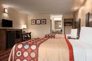 Deluxe Business Double Room with Two Double Beds - Non-Smoking