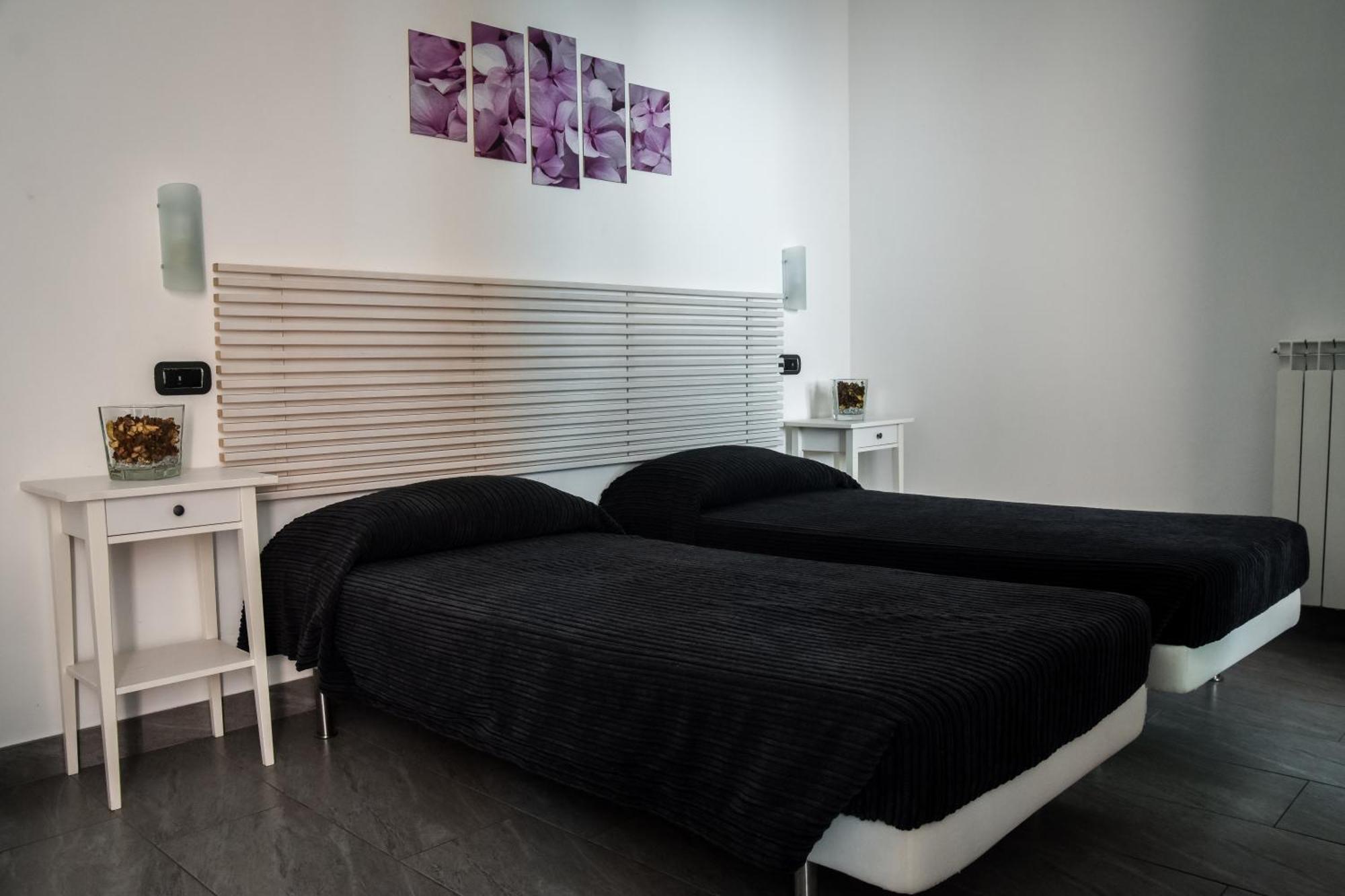 Double or Twin Room with Private Bathroom