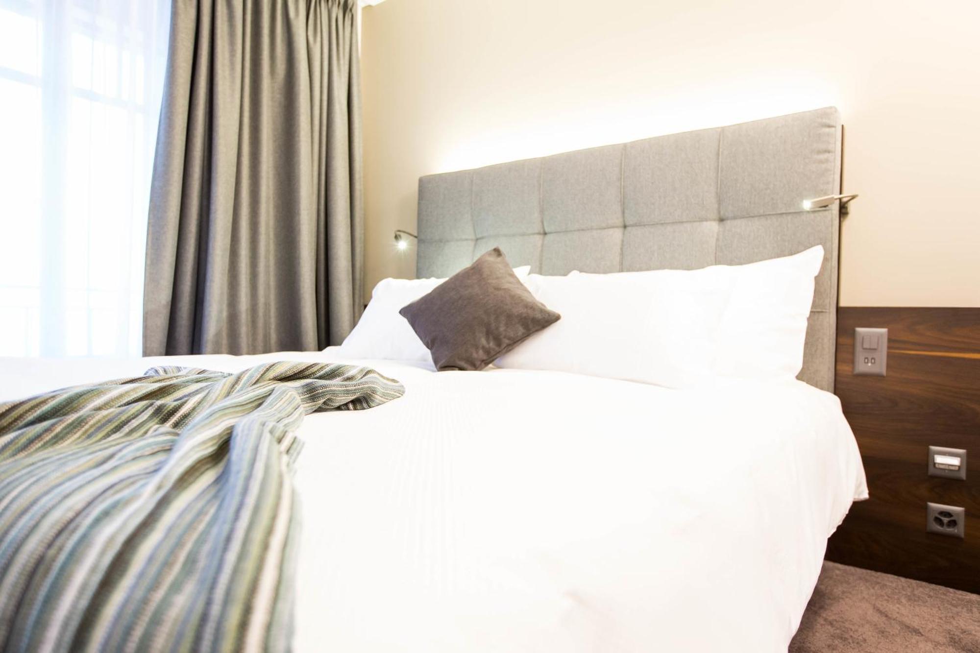 Deluxe Double or Twin Room,130148252:JPEG