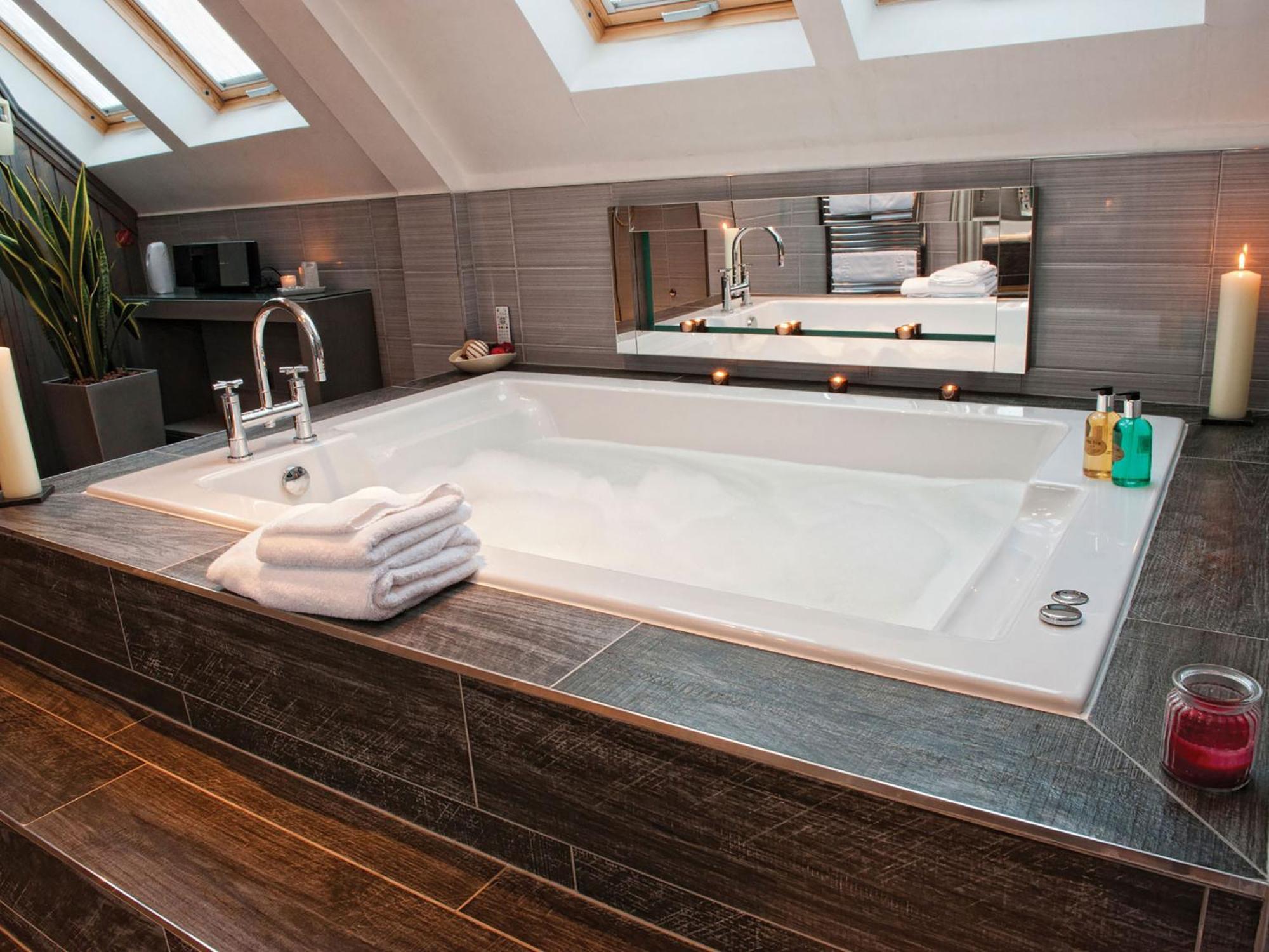 Ailsa Suite