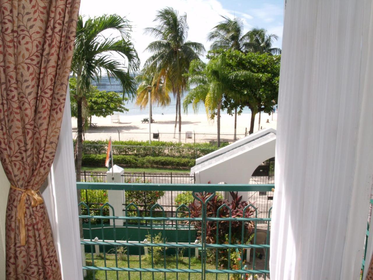 Studio Sea View
