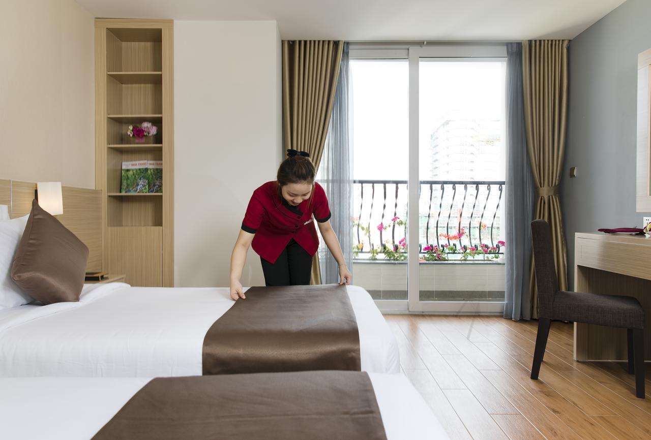Deluxe Triple Room with City View