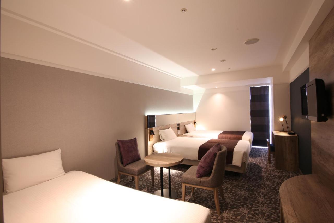 Superior Twin Room with Sofa Bed - Non-Smoking